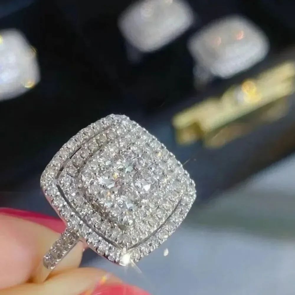 SILVER ENGAGEMENT DIAMOND RING - Picture 4 of 5